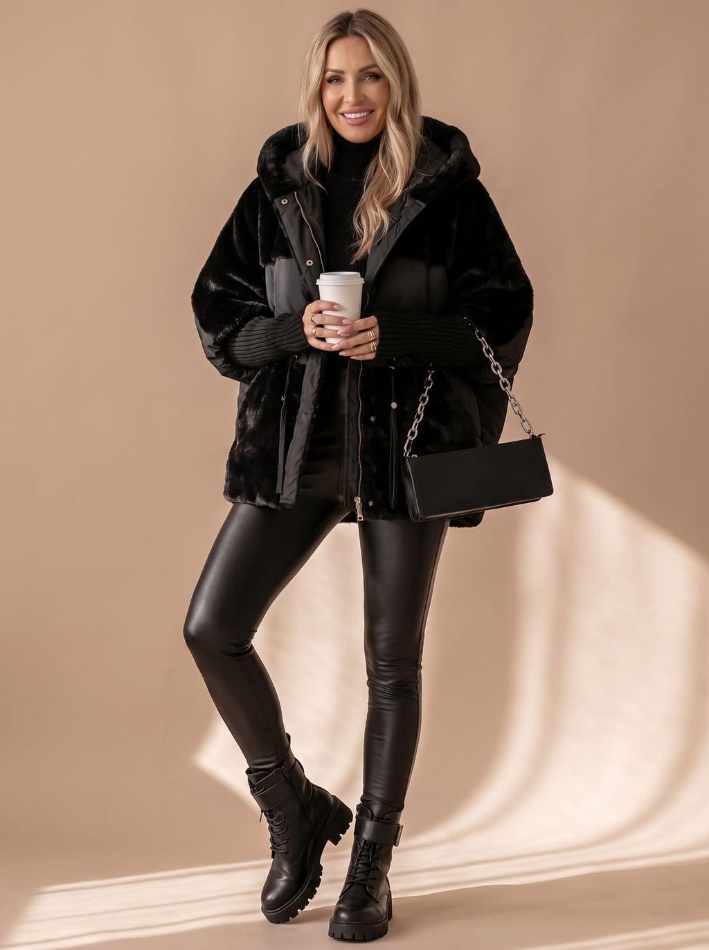 Marlene | Veste d'hiver pour femmes en duvet avec capuche en fausse fourrure