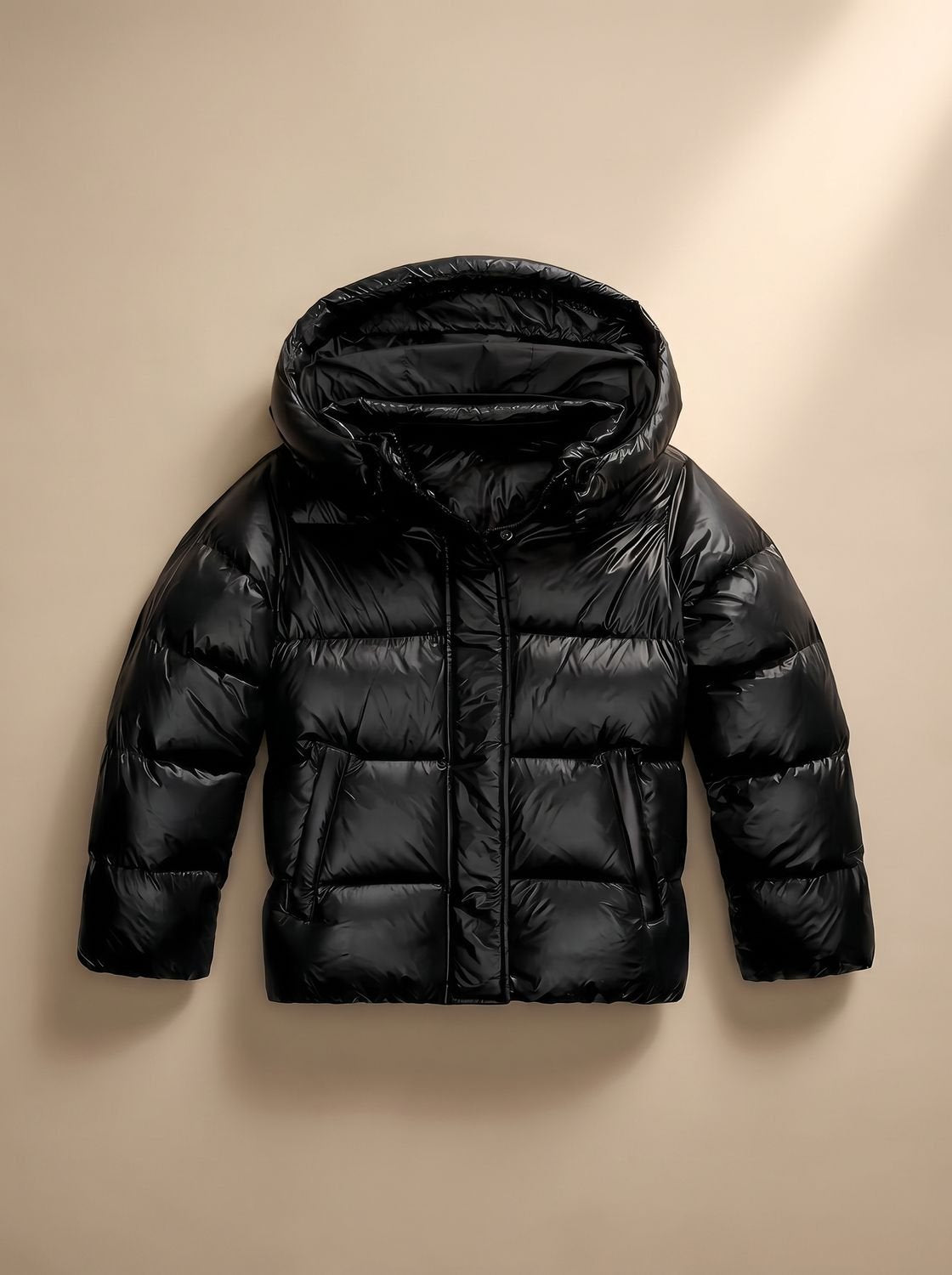 Luisa | Veste d'hiver en duvet pour femmes, coupe cintrée, doudoune à capuche