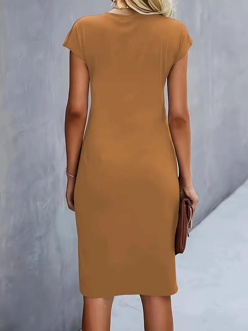 Leonie | Robe midi bodycon à manches courtes froncée pour femmes