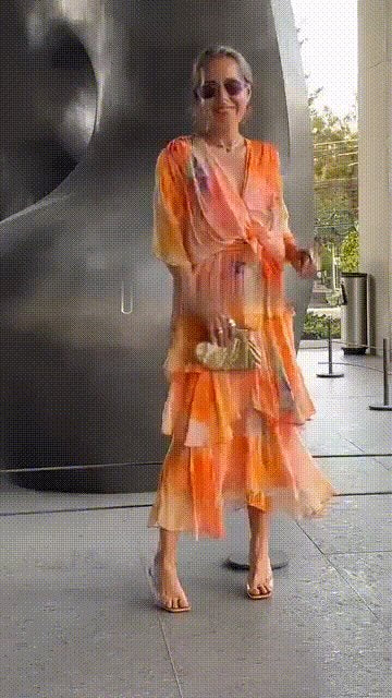 Lena | Robe Maxi en Chiffon à Volants pour Femmes à Manches Longues et Décolleté en V