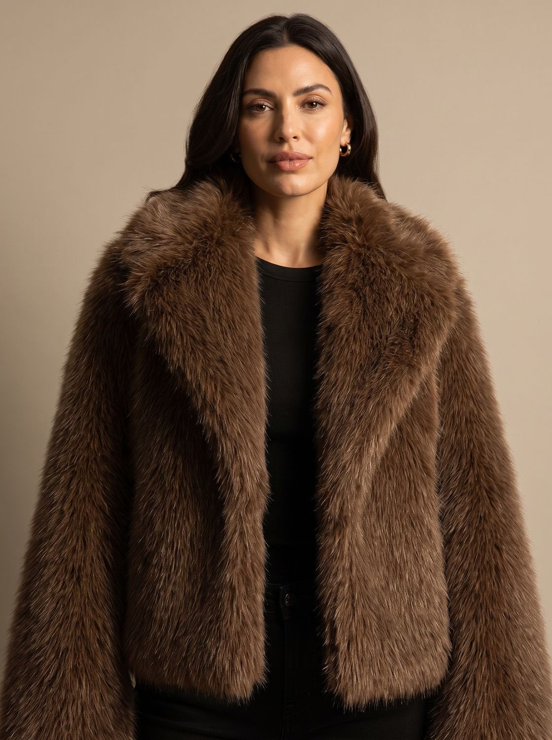 Johanna | Veste courte en fausse fourrure pour femmes avec col oversized