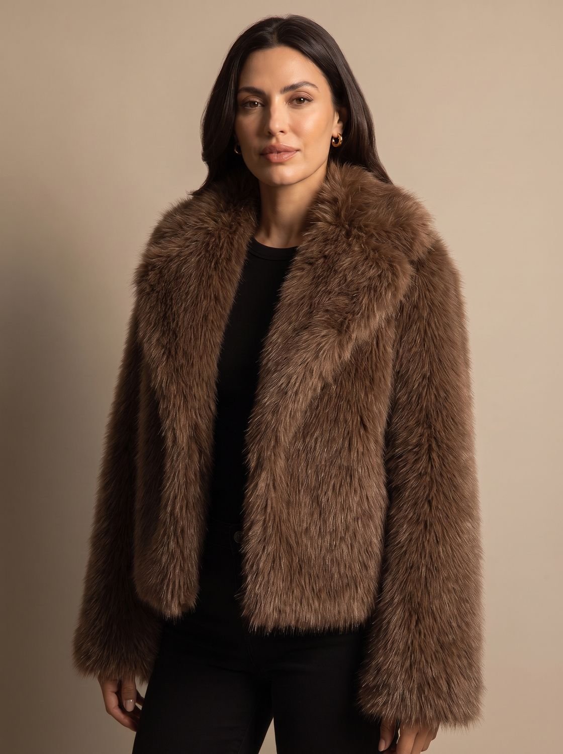 Johanna | Veste courte en fausse fourrure pour femmes avec col oversized