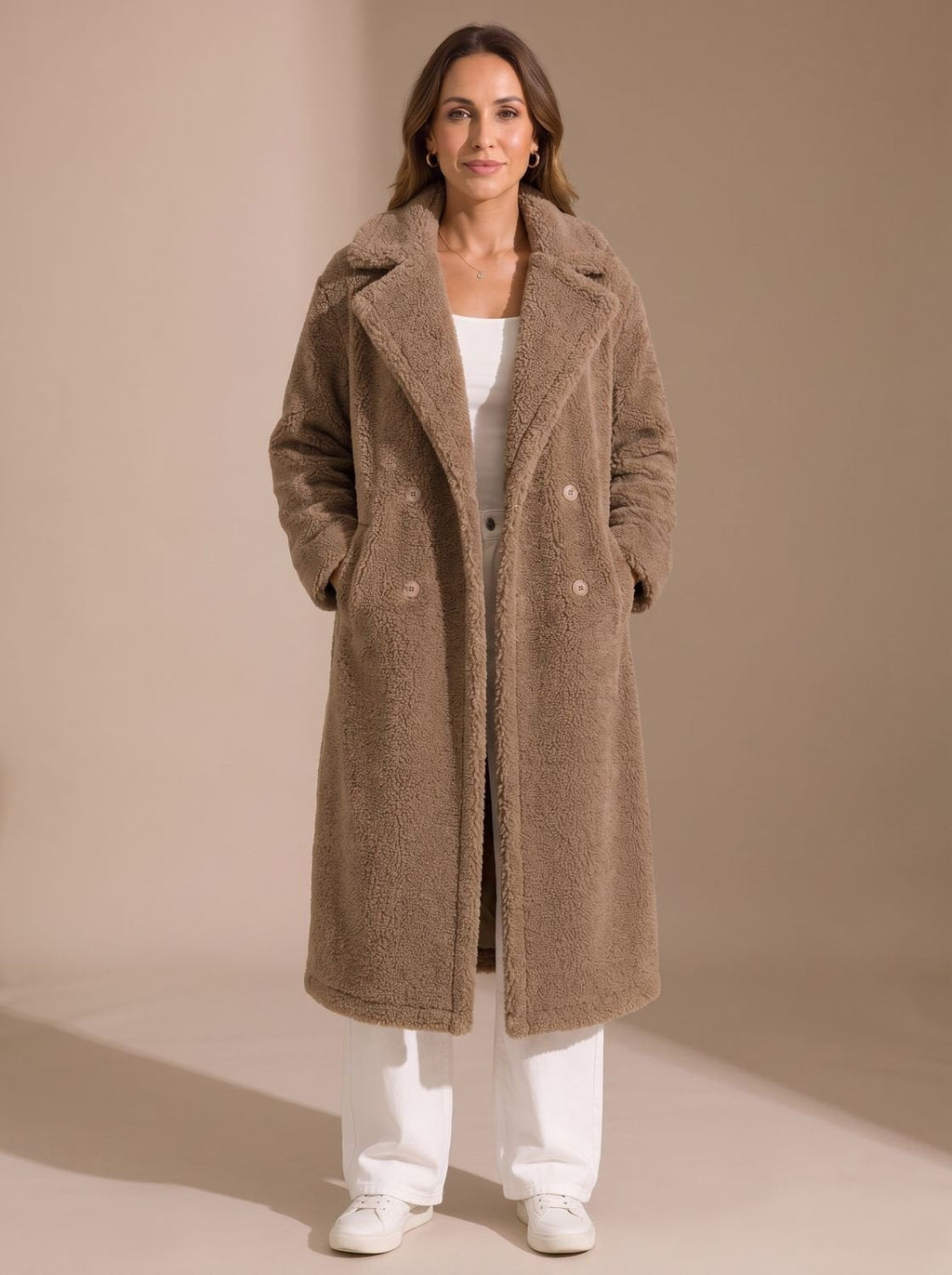 Elfriede | Manteau en fausse fourrure pour femmes, long, à double boutonnage, Teddy Coat Beige
