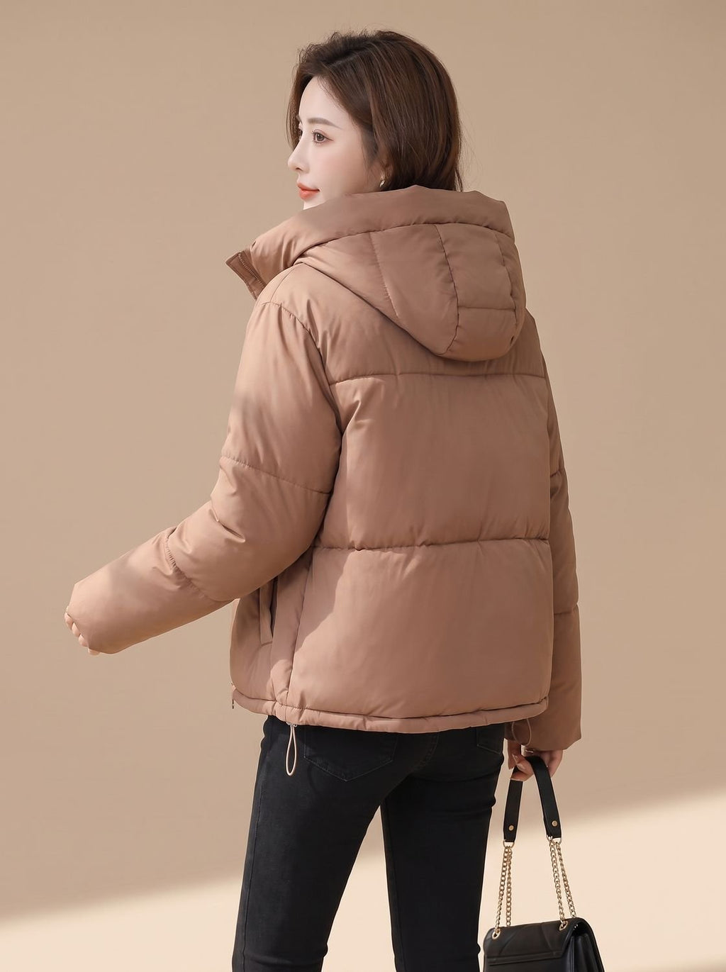 Lena | Veste d'hiver courte en duvet pour femmes avec capuche