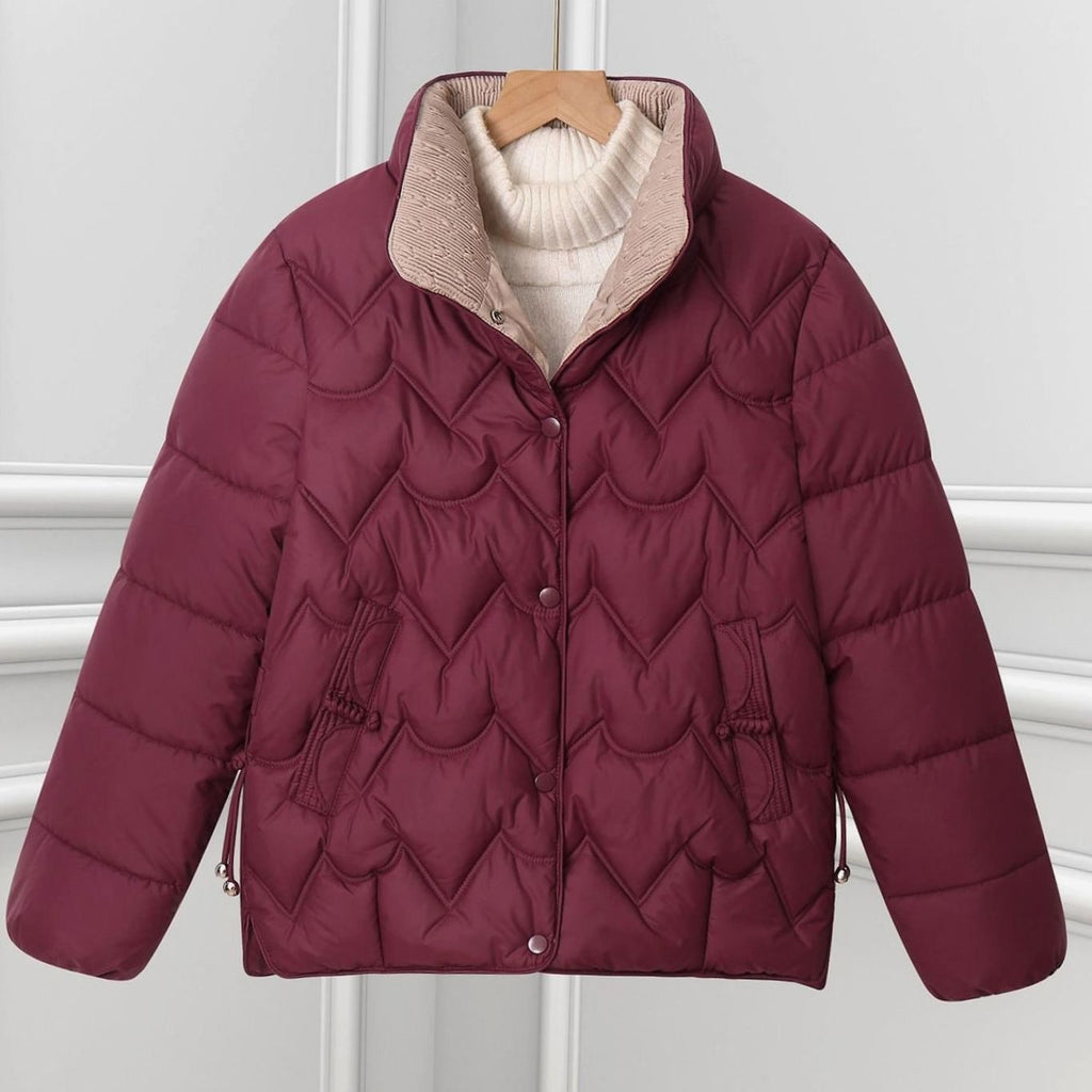Annika | Veste courte matelassée pour femmes avec matelassage en arc et col montant