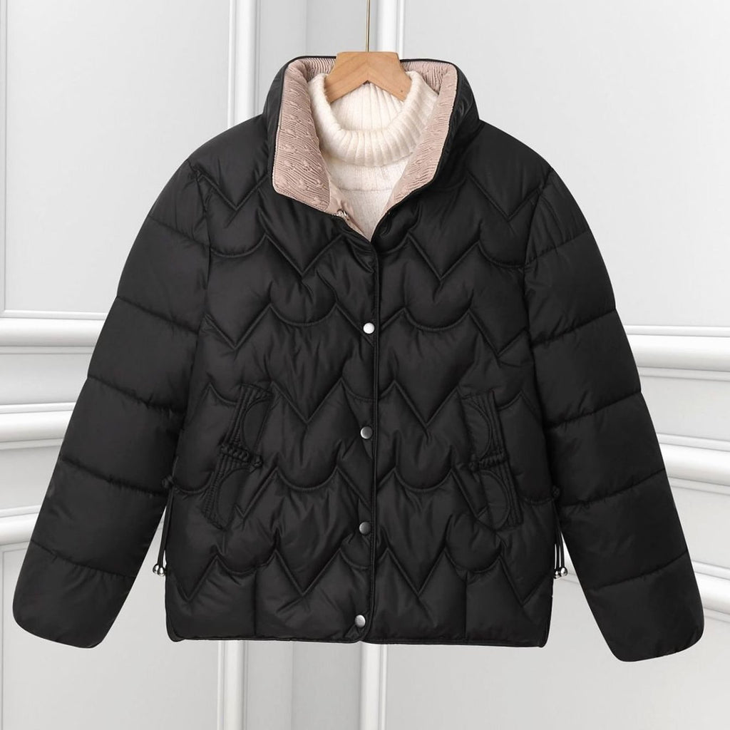 Annika | Veste courte matelassée pour femmes avec matelassage en arc et col montant