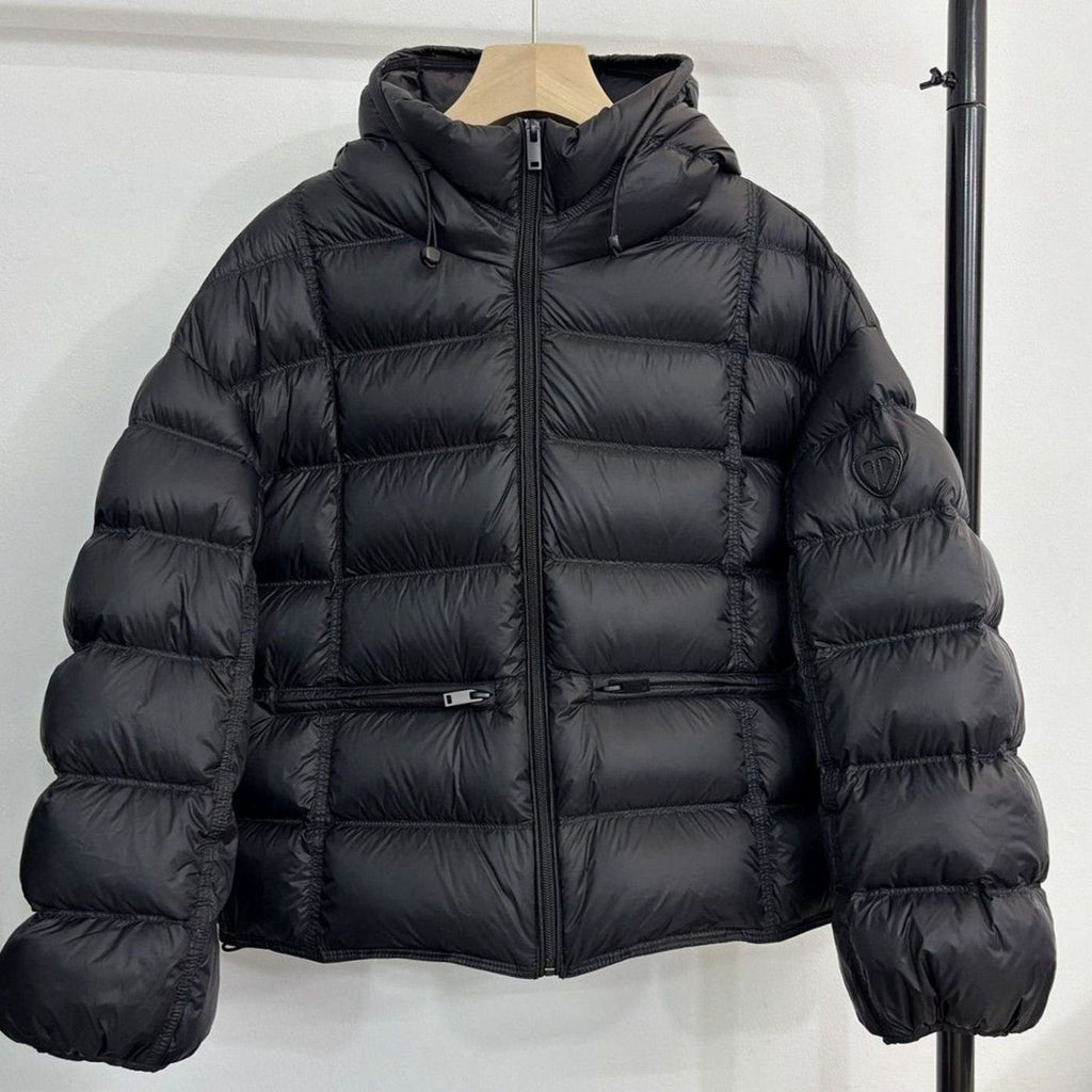 Emilia | Veste courte thermique pour femmes avec capuche et poches zippées