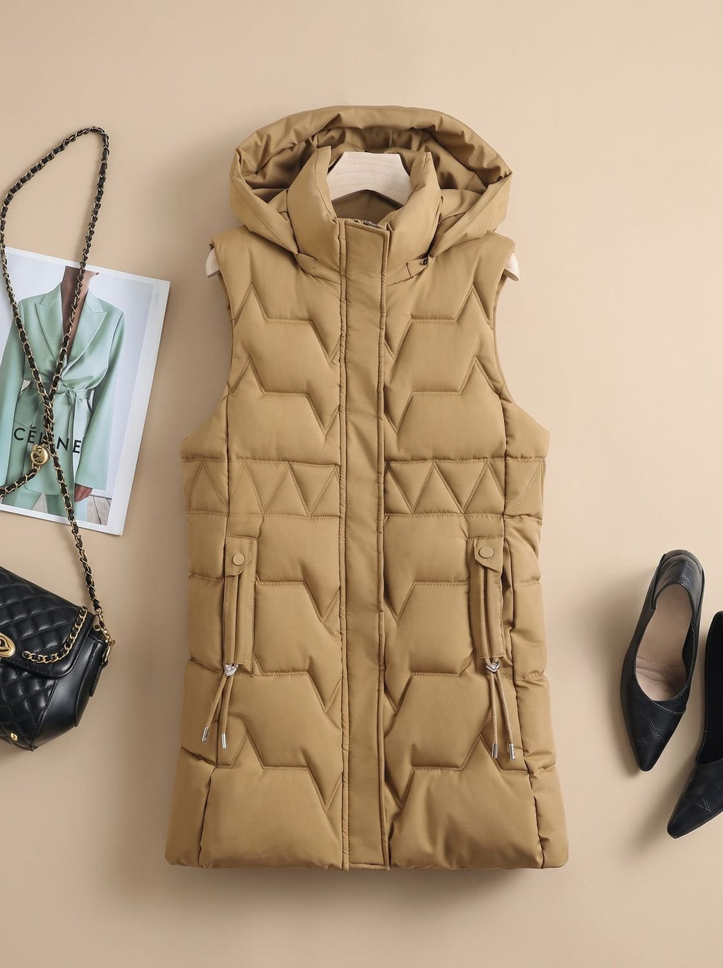 Lena | Gilet long matelassé pour femmes avec capuche, gilet ajustable