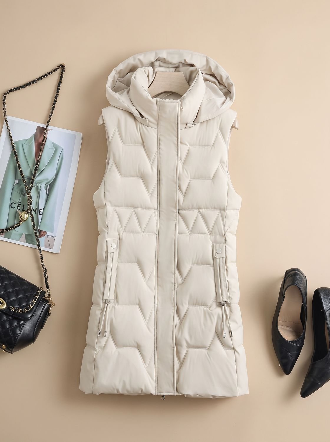 Lena | Veste longue matelassée pour femmes avec capuche, gilet ajustable