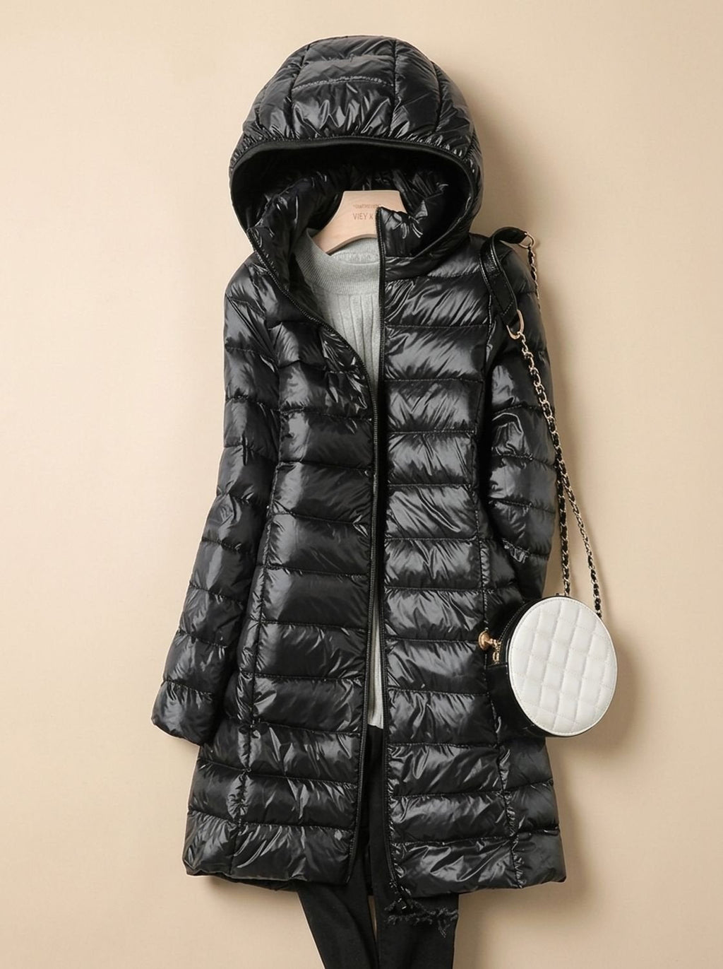 Luisa | Veste d'hiver légère matelassée pour femmes avec capuche longue