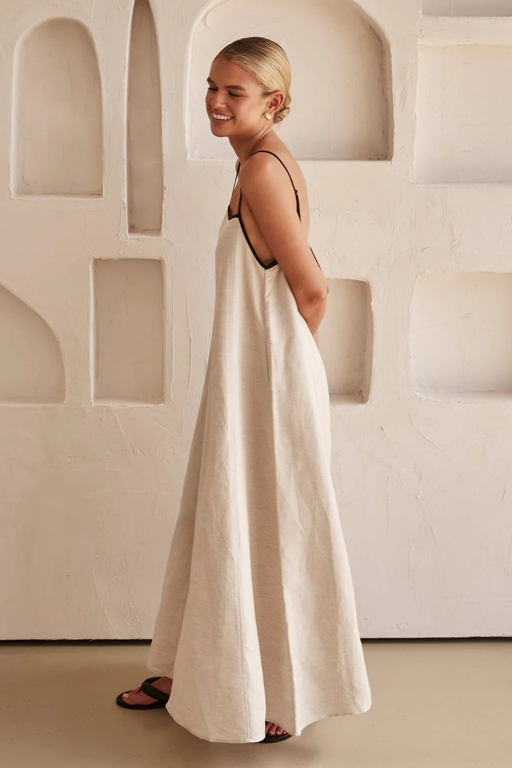 Hannah | Robe Maxi en Lin pour Femmes Coupe Trapèze Bretelles Réglables
