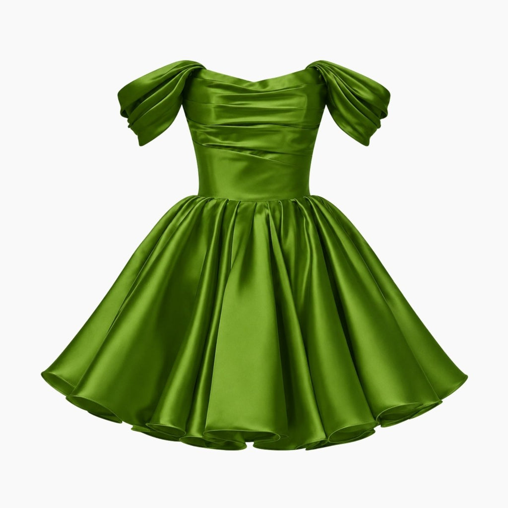 Robe mini en satin avec décolleté bardot