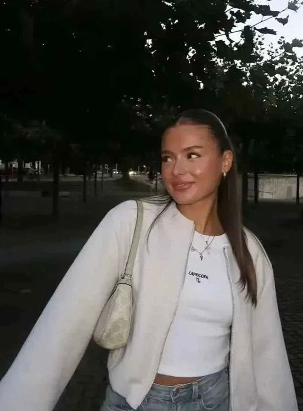 Leonie | Veste bomber oversize pour femmes avec manches ballon et fermeture éclair