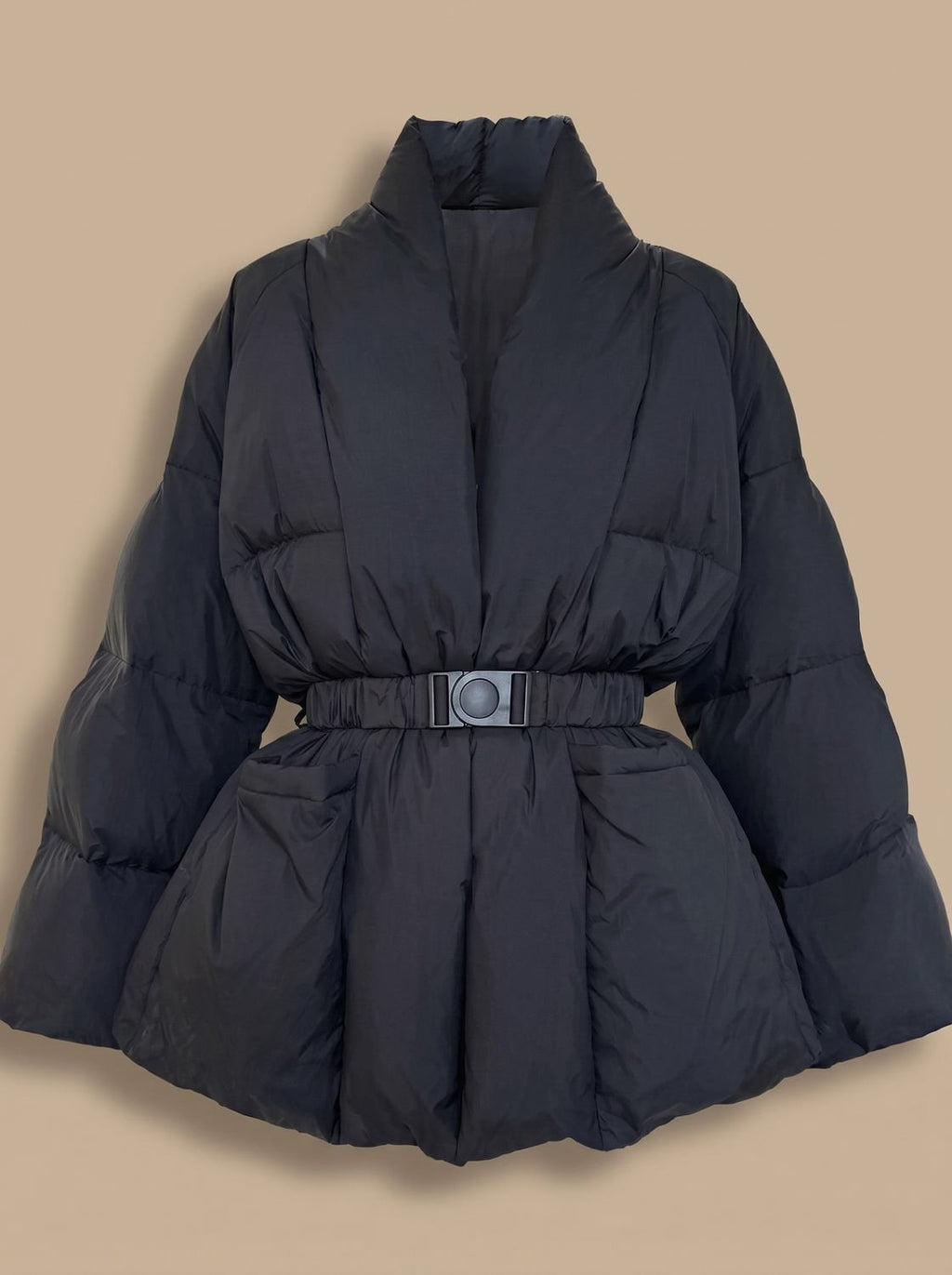 Frieda | Doudoune Oversized pour Femmes avec Ceinture et Col Montant