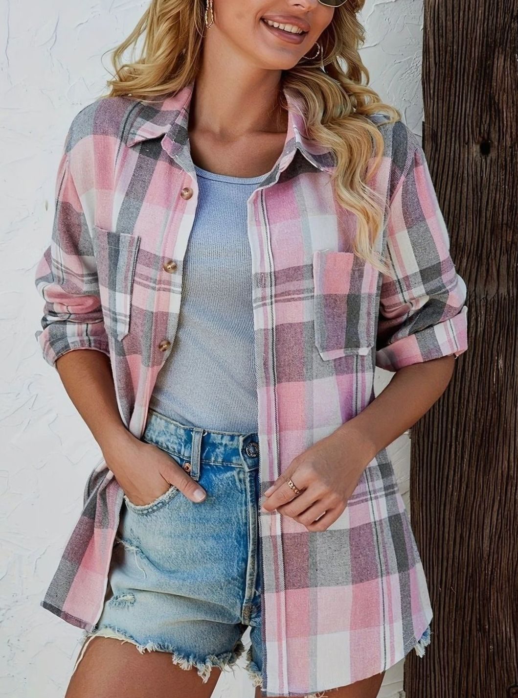 Annika | Chemise en flanelle à carreaux oversize pour femmes avec boutons et poches poitrine