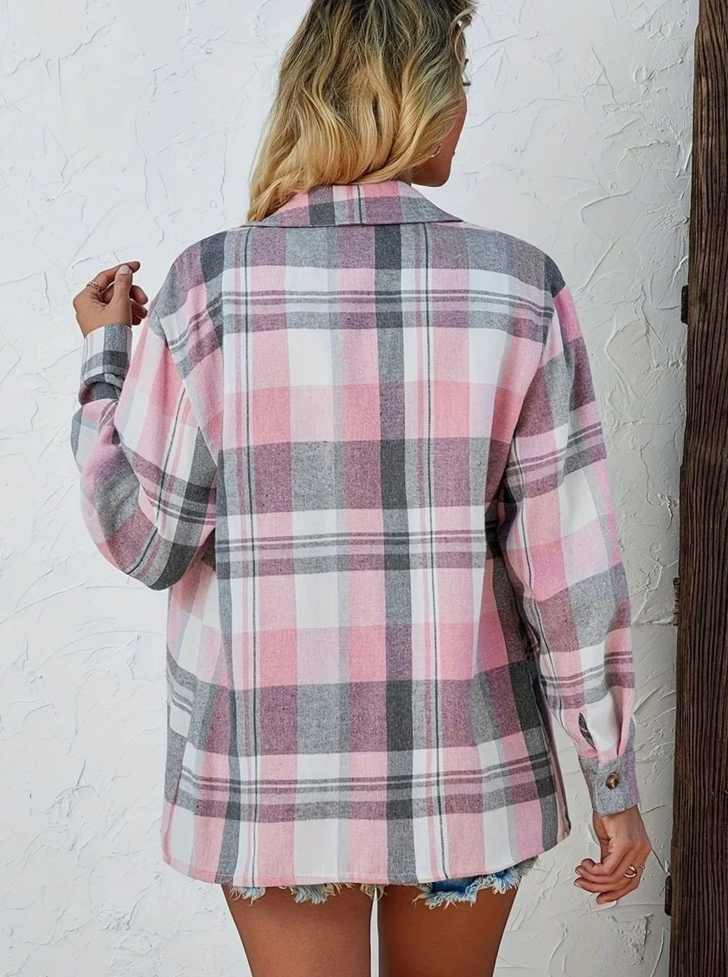 Annika | Chemise en flanelle à carreaux oversize pour femmes avec boutons et poches poitrine