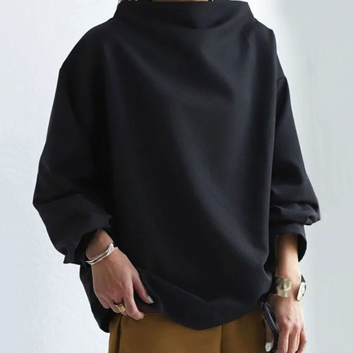 Clara | Haut en tricot oversized pour femmes avec col montant à manches longues