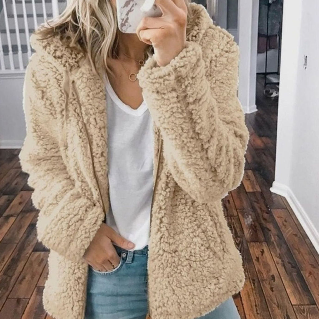 Annika | Manteau Teddy Oversized pour Femmes avec Capuche et Fermeture Éclair