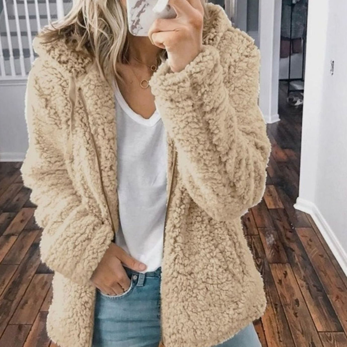 Annika | Manteau Teddy Oversized pour Femmes avec Capuche et Fermeture Éclair