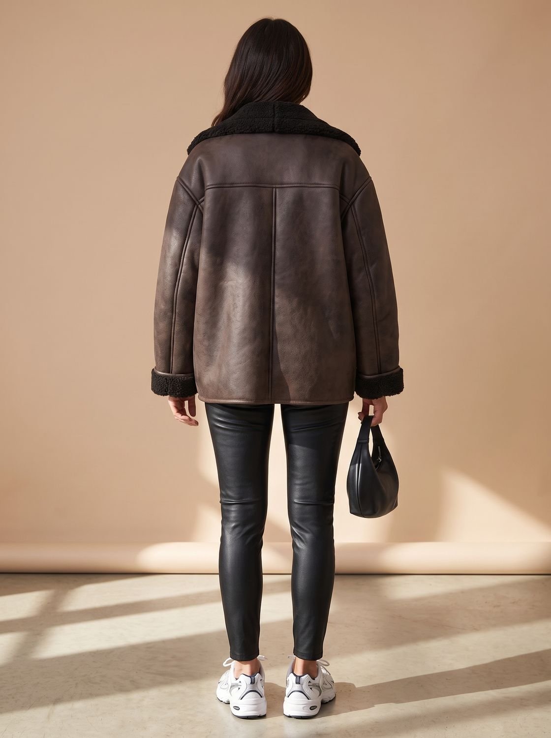Annika | Manteau Teddy oversized pour femmes en fausse fourrure avec patte de boutonnage