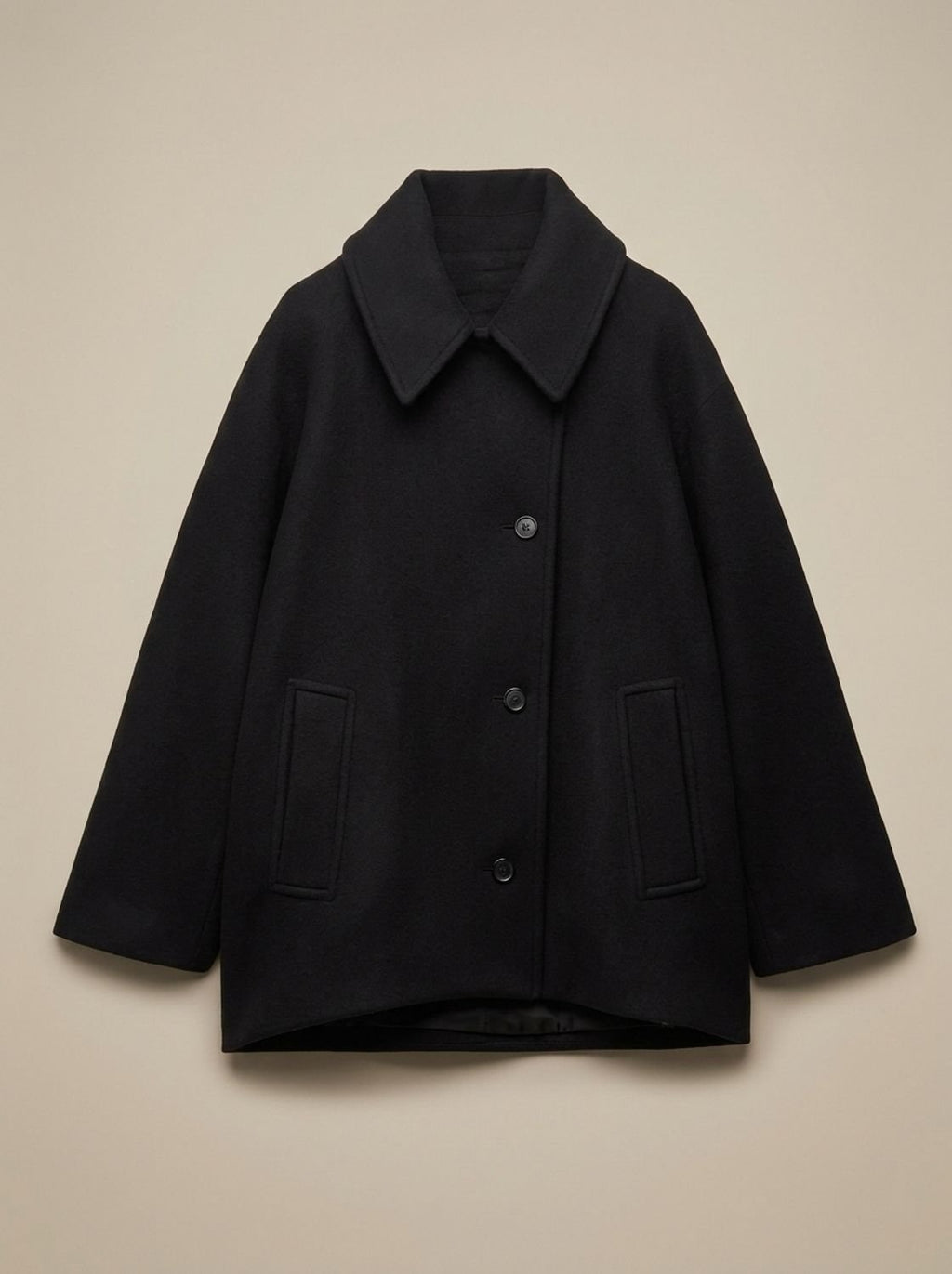 Frieda | Manteau oversized en laine pour femmes avec patte de boutonnage et doublure contrastante