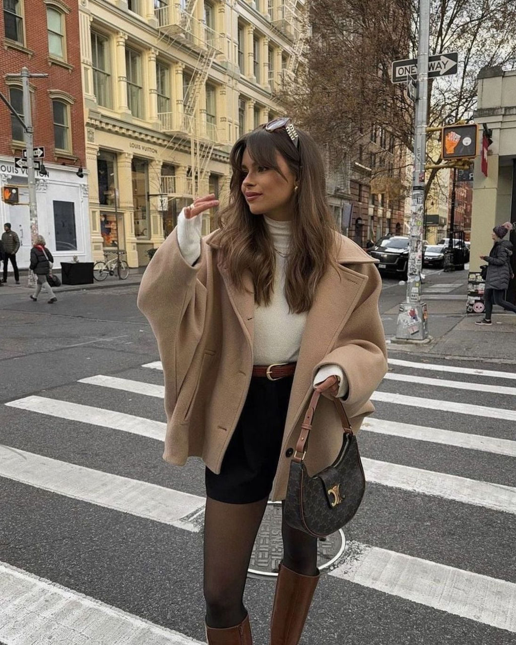 Marie | Manteau oversized en laine pour femmes avec fermeture à boutons dans des couleurs d'automne