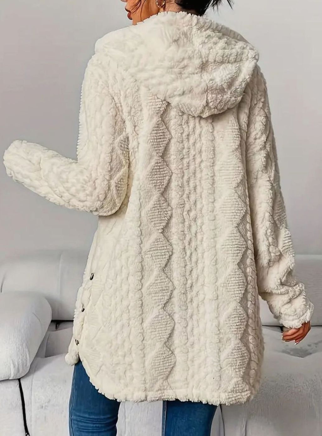 Johanna | Veste en peluche pour femmes avec capuche et boutons, mi-longue