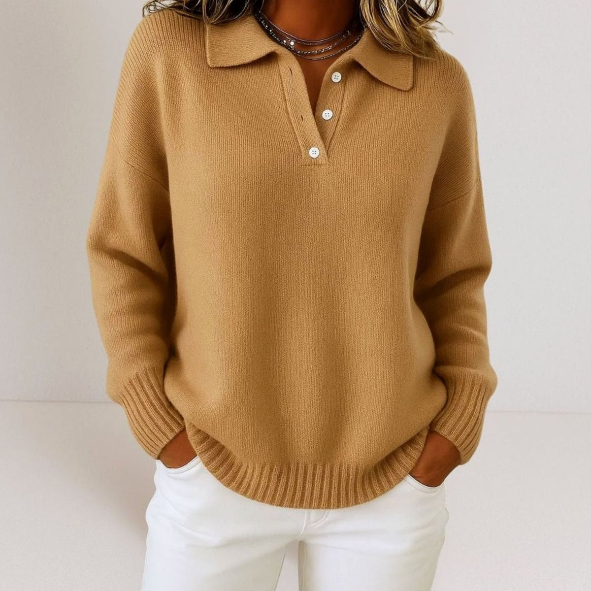 Leonie | Pull en maille à col polo pour femmes avec patte de boutonnage coupe décontractée