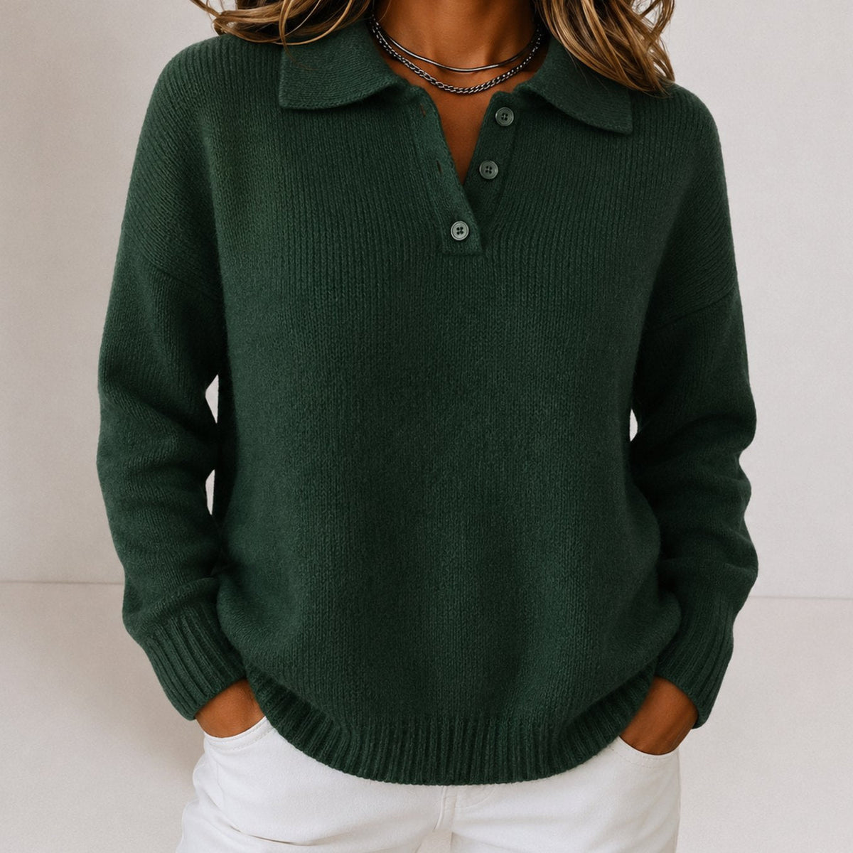 Leonie | Pull en maille à col polo pour femmes avec patte de boutonnage coupe décontractée