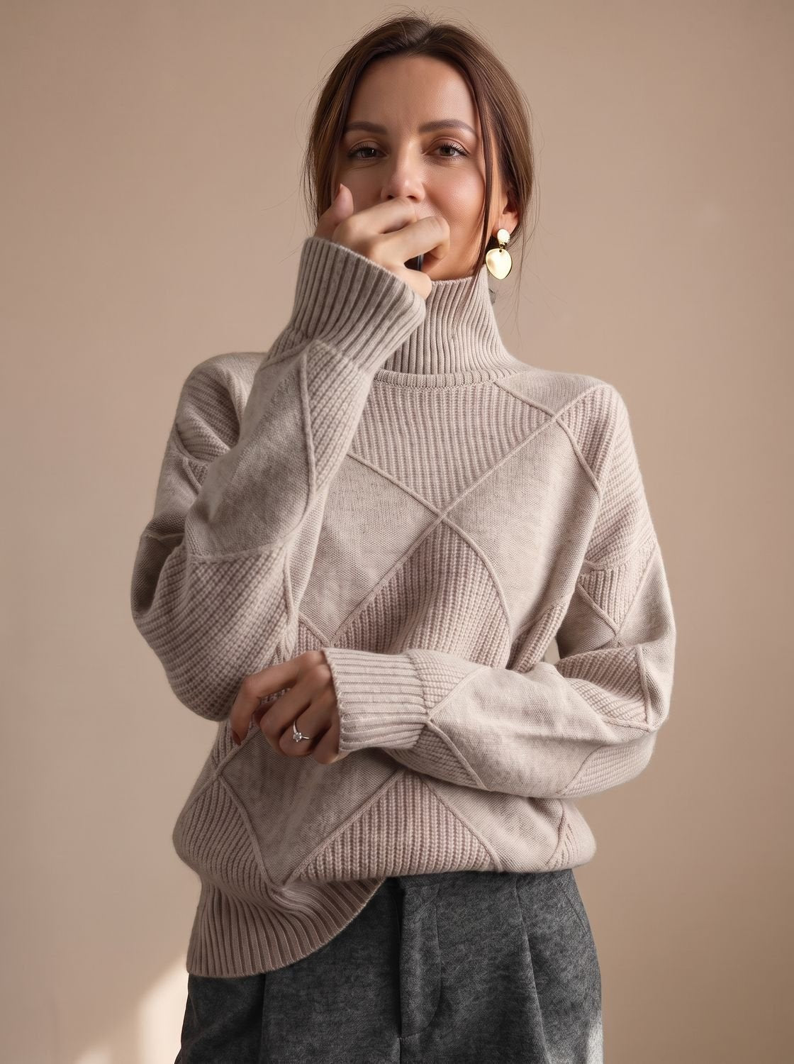 Katharina | Pull à col roulé pour femmes avec motif tricot géométrique à manches longues