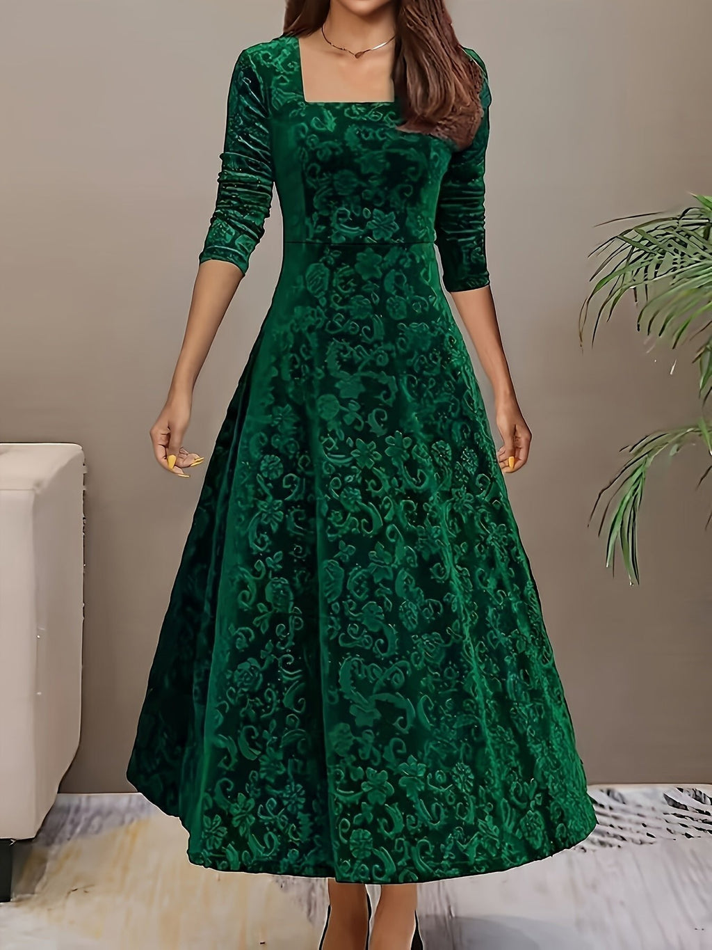 Nora | Robe en velours pour femmes, A-ligne, midi, robe à fleurs avec décolleté en V