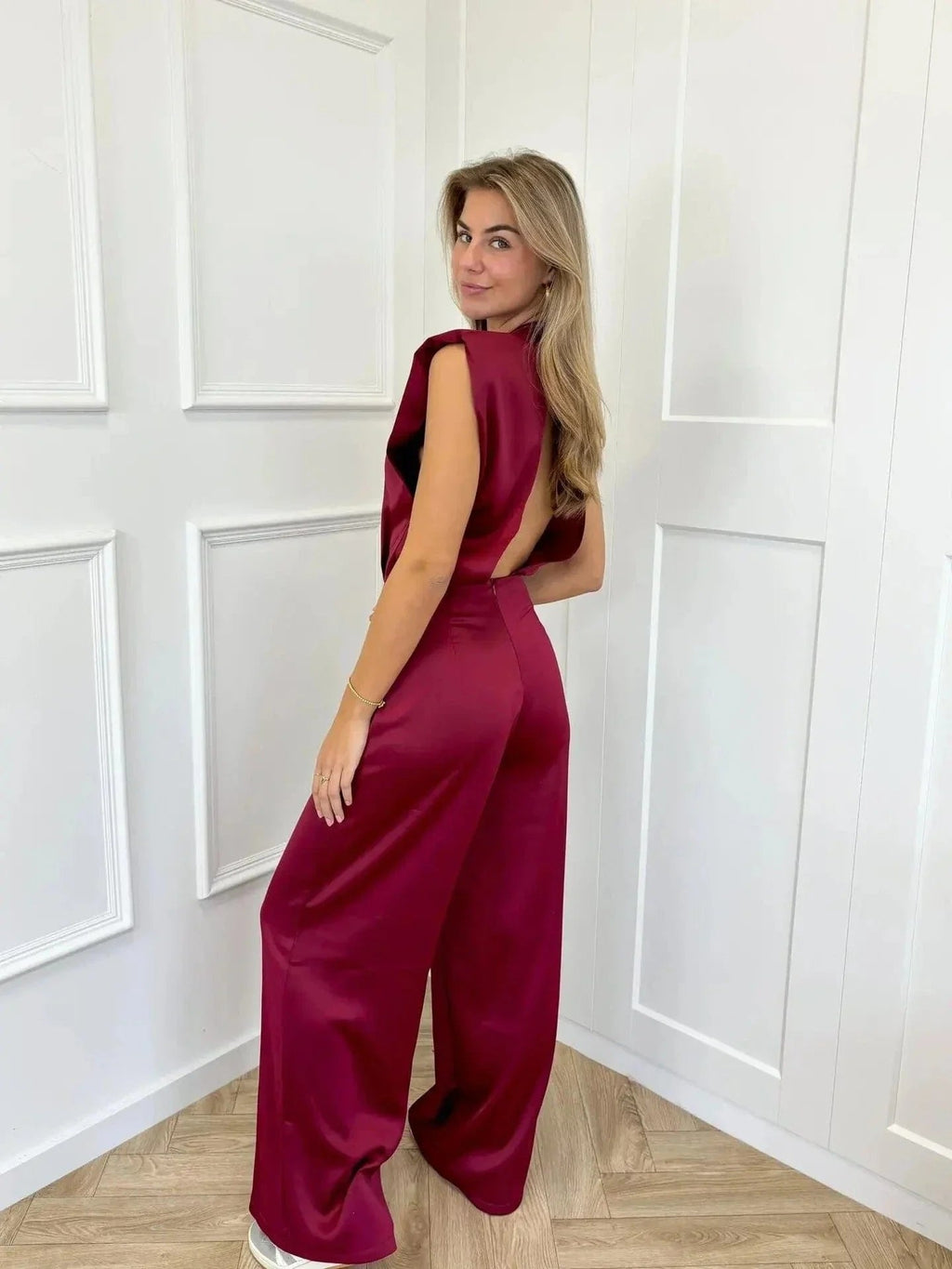 Clara | Combinaison Satin pour Femmes Pantalon Large Sans Manches Élégante
