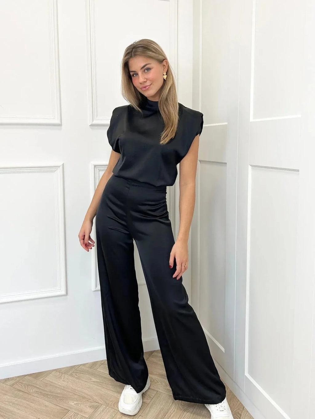 Clara | Combinaison Satin pour Femmes Pantalon Large Sans Manches Élégante
