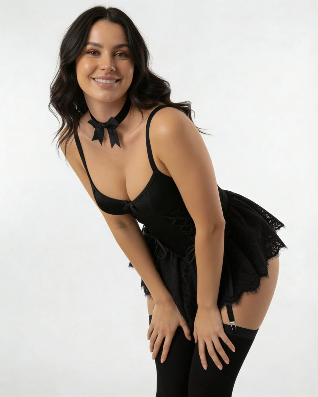 Annika | Body bustier en dentelle pour femmes avec volants et porte-jarretelles