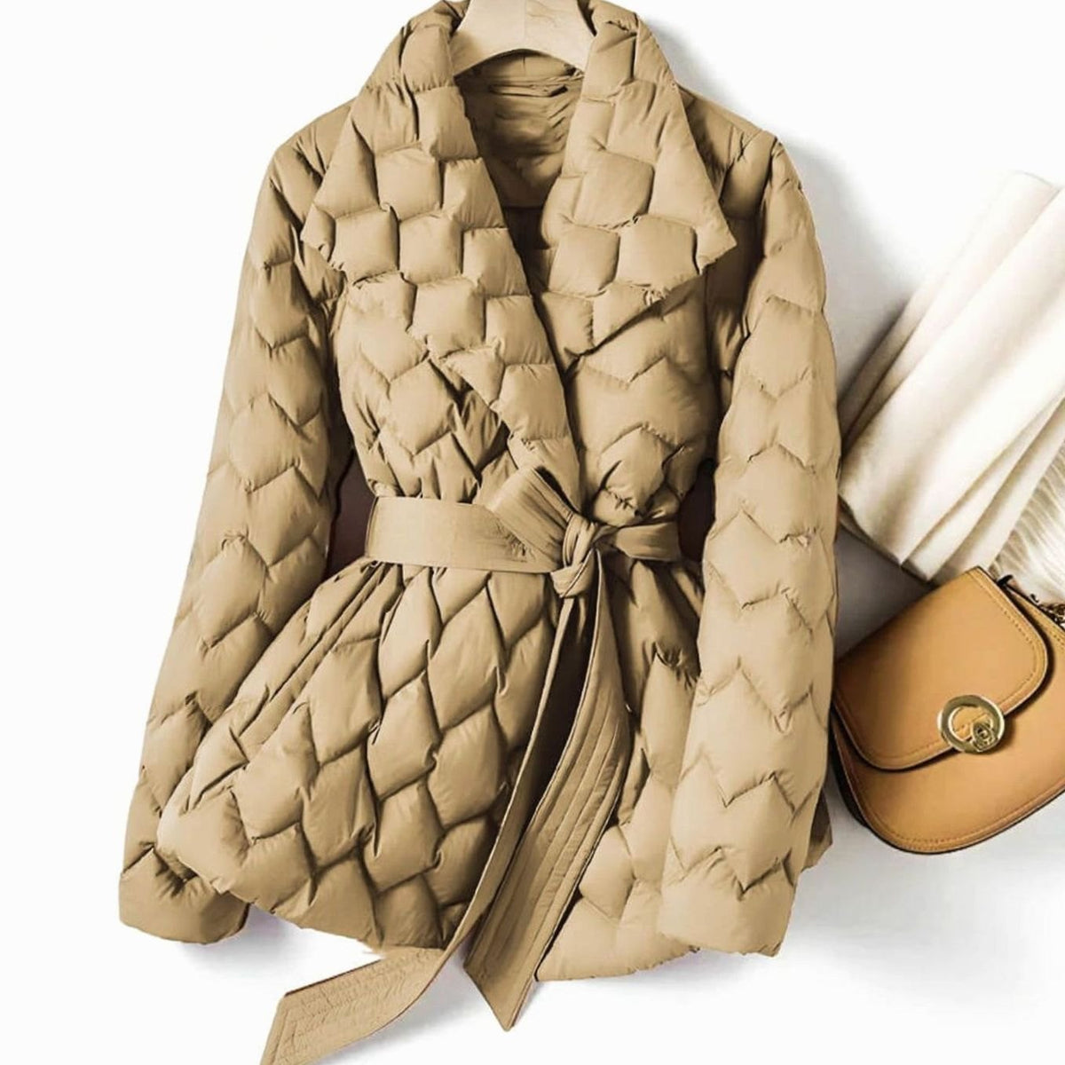 Marlene | Veste matelassée pour femmes avec ceinture à nouer et matelassage en losanges