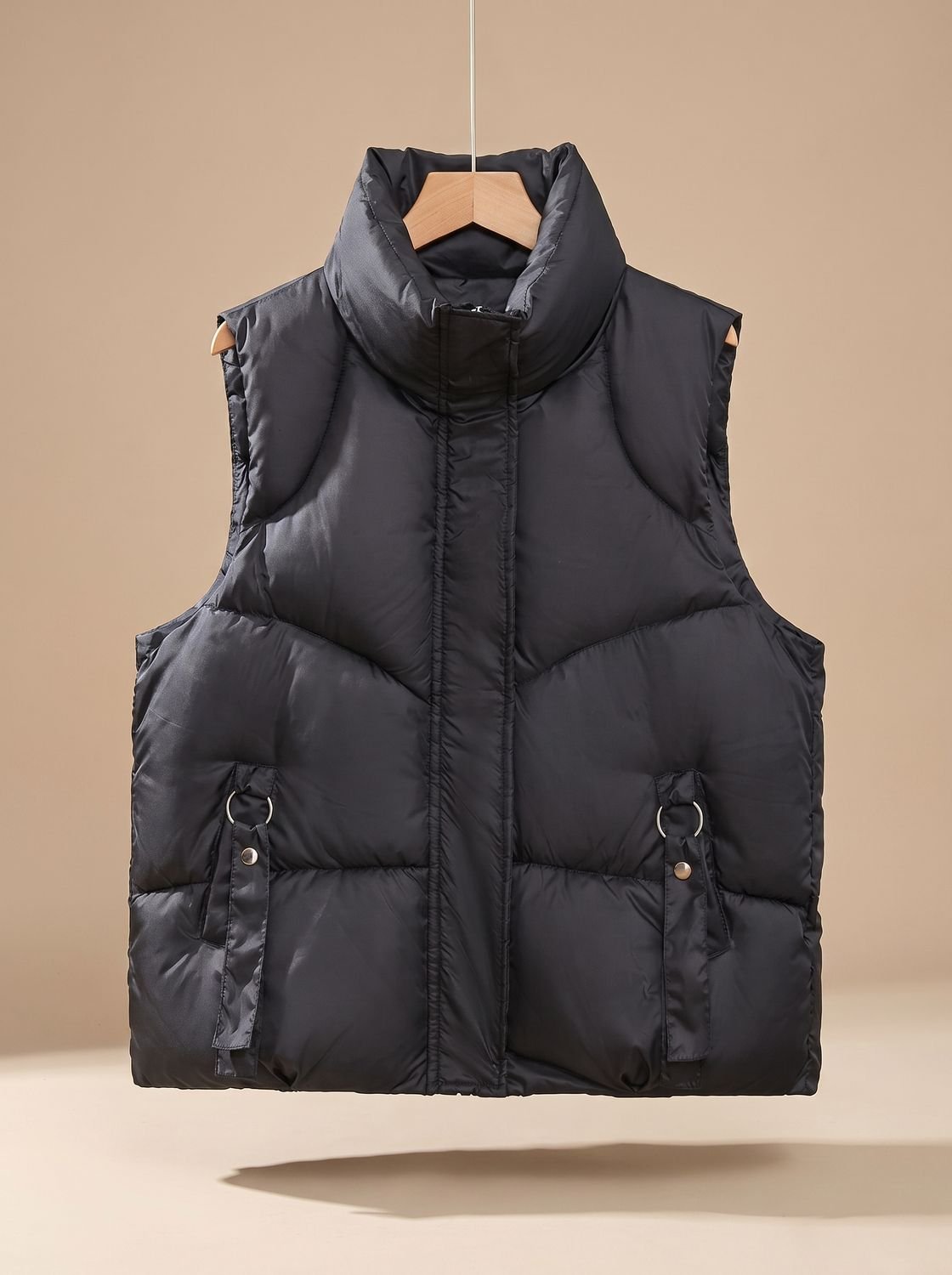 Nora | Gilet matelassé pour femmes avec col montant et bandes décoratives