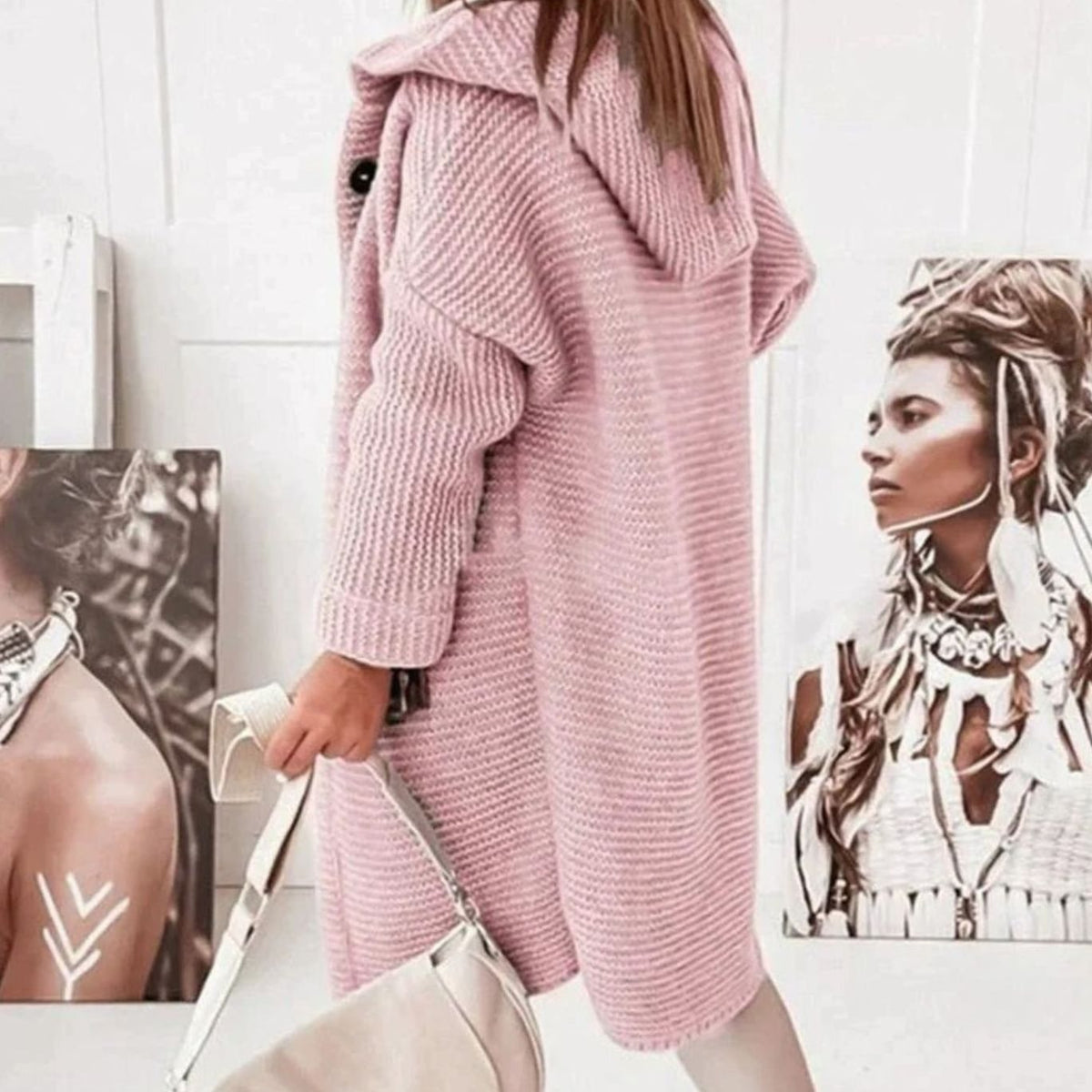 Annika | Veste en tricot pour femmes avec capuche et patte de boutonnage en coupe droite