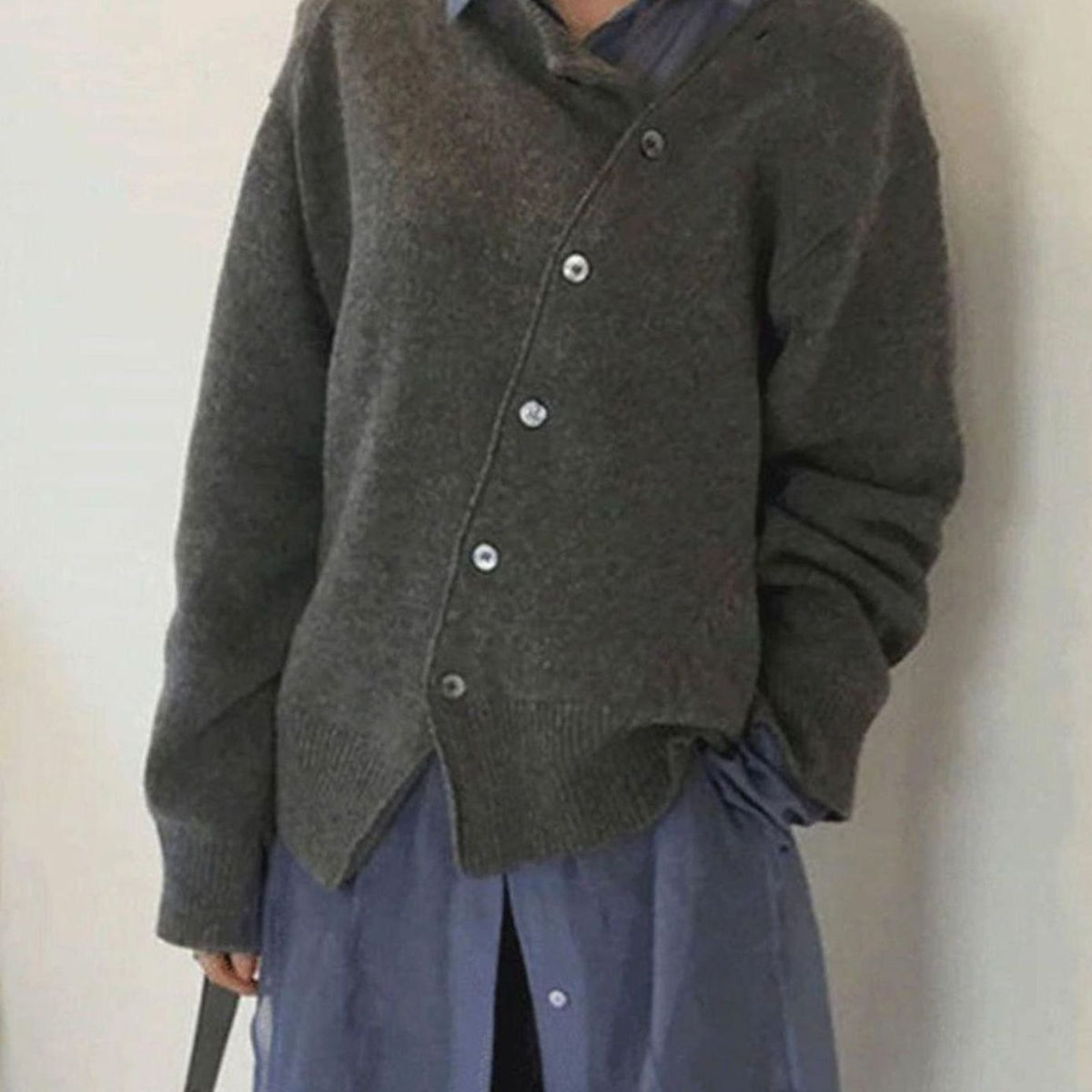 Leonie | Veste en tricot pour femmes avec boutons, coupe oversized, col rond