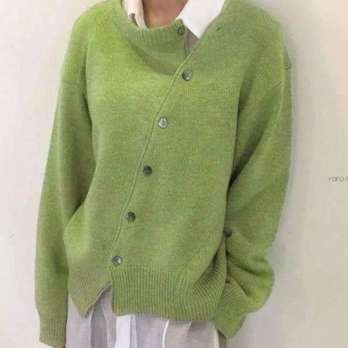 Leonie | Veste en tricot pour femmes avec boutons, coupe oversized, col rond