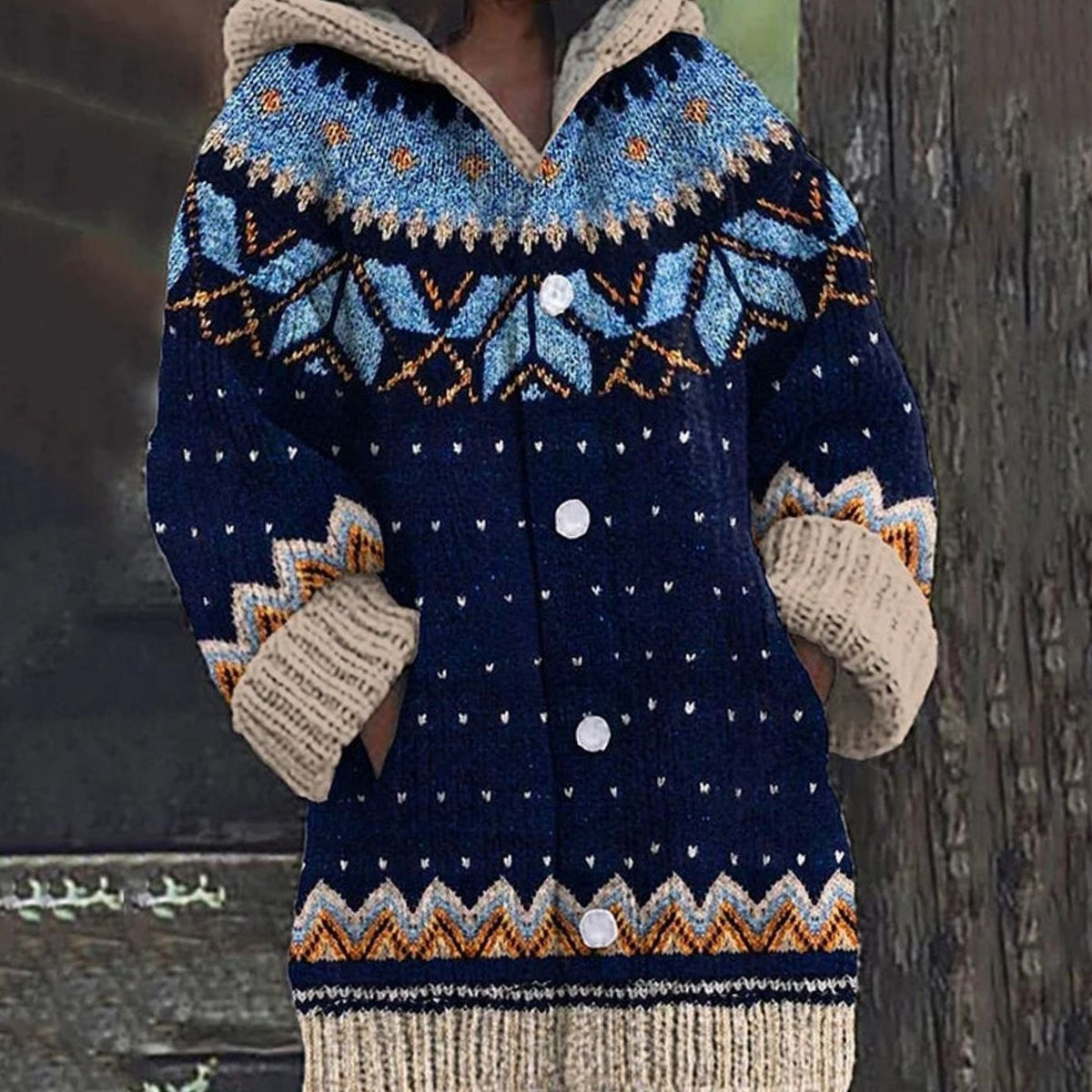 Hannah | Veste en tricot pour femmes avec motif norvégien, capuche et patte de boutonnage