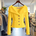 Amelie | Veste en tricot femme Off-Shoulder ajustée en maille côtelée avec boutons dorés