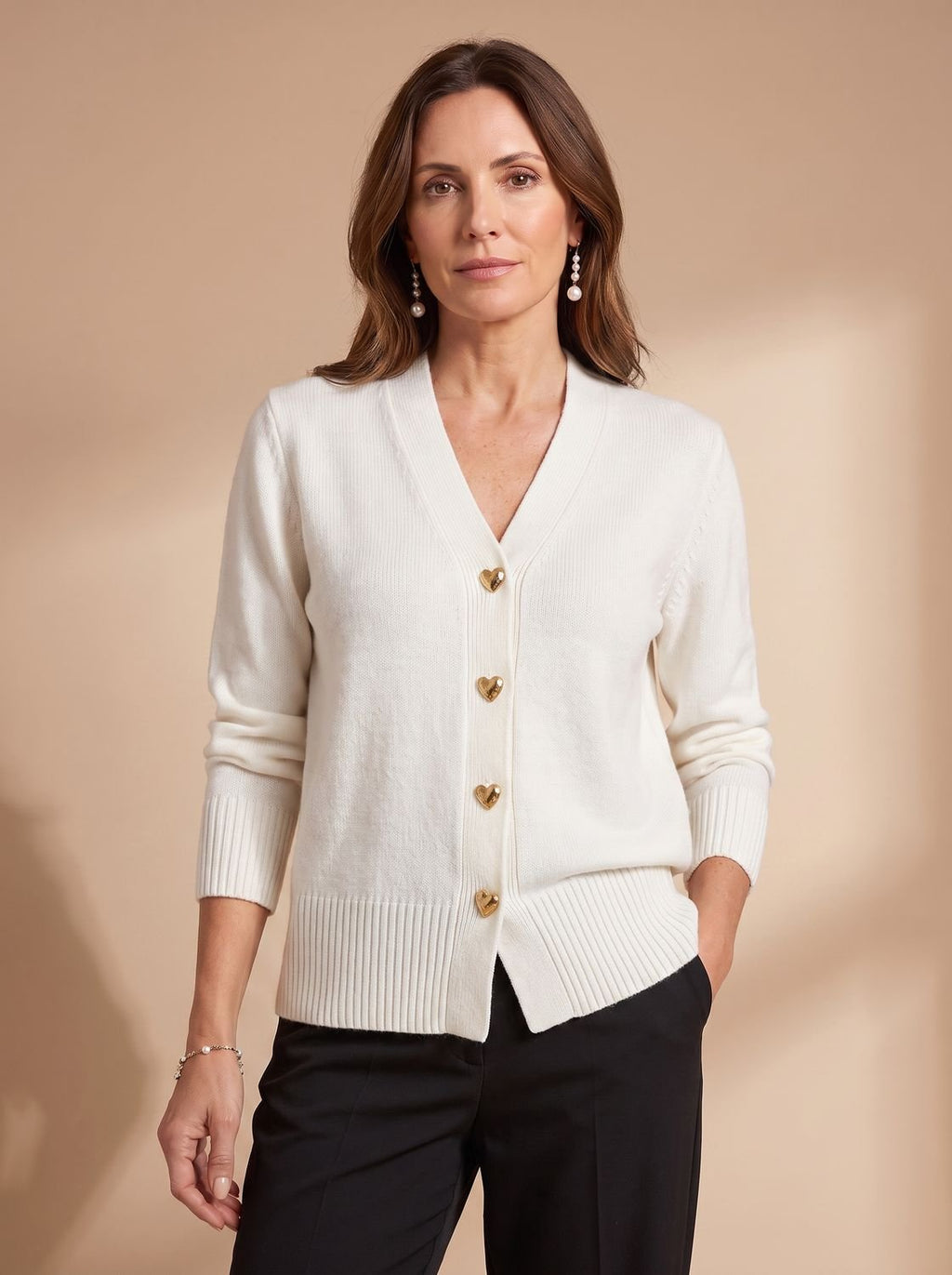 Katharina | Cardigan à col en V pour femmes, manches longues, boutons en forme de cœur dorés