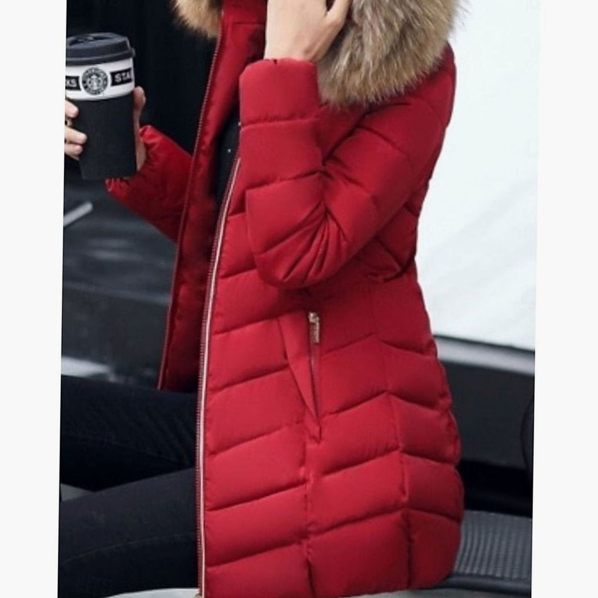 Sophie | Veste matelassée femme ajustée avec capuche en fausse fourrure