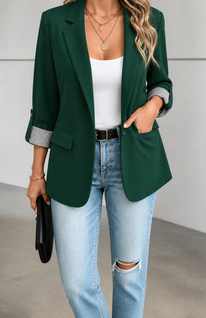 Marie | Blazer ajusté pour femmes avec poignets rayés et manches roulées