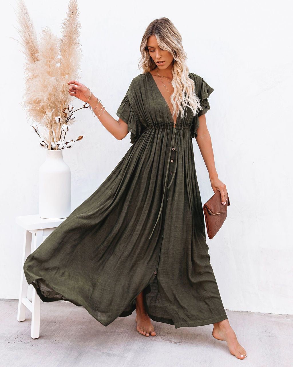 Hannah | Robe maxi fluide à encolure en V et patte de boutonnage pour femmes