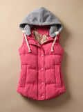 Charlotte | Gilet matelassé pour femmes avec capuche contrastante et fermeture à boutons-pression