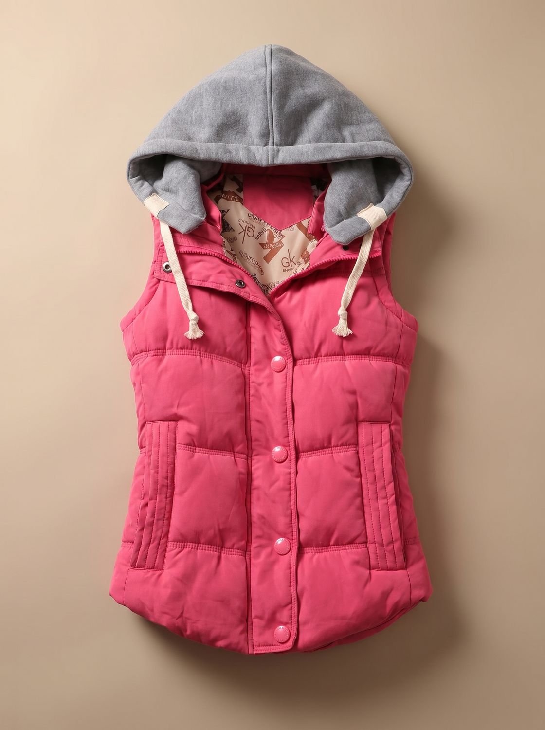 Charlotte | Gilet matelassé pour femmes avec capuche contrastante et patte de boutonnage à pressions