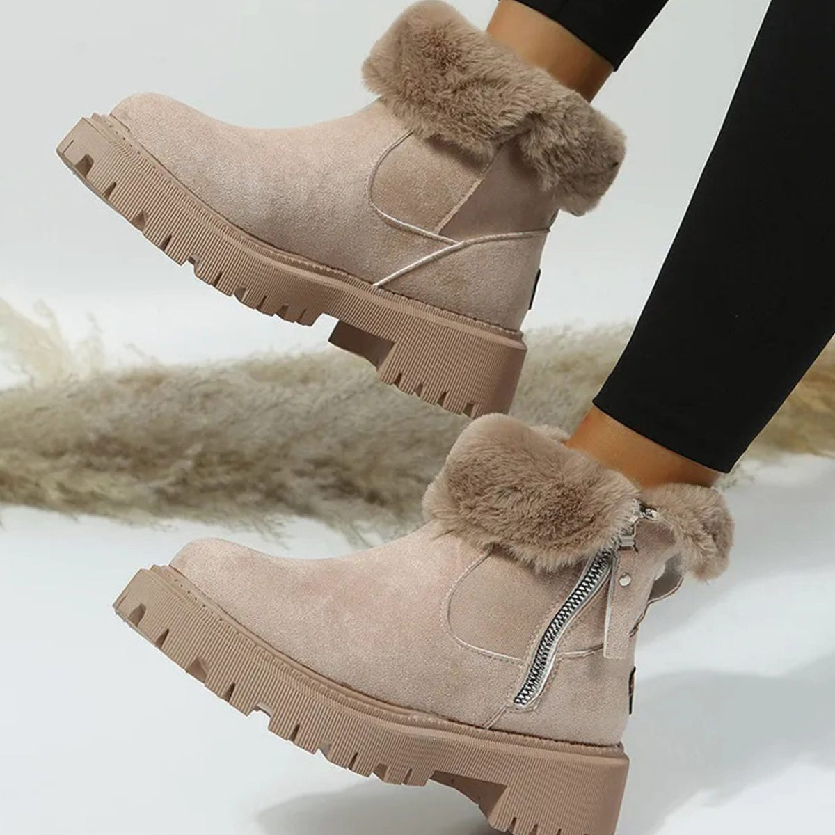 Leonie | Bottes d'hiver pour femmes avec col en fourrure, semelle compensée, fermeture éclair