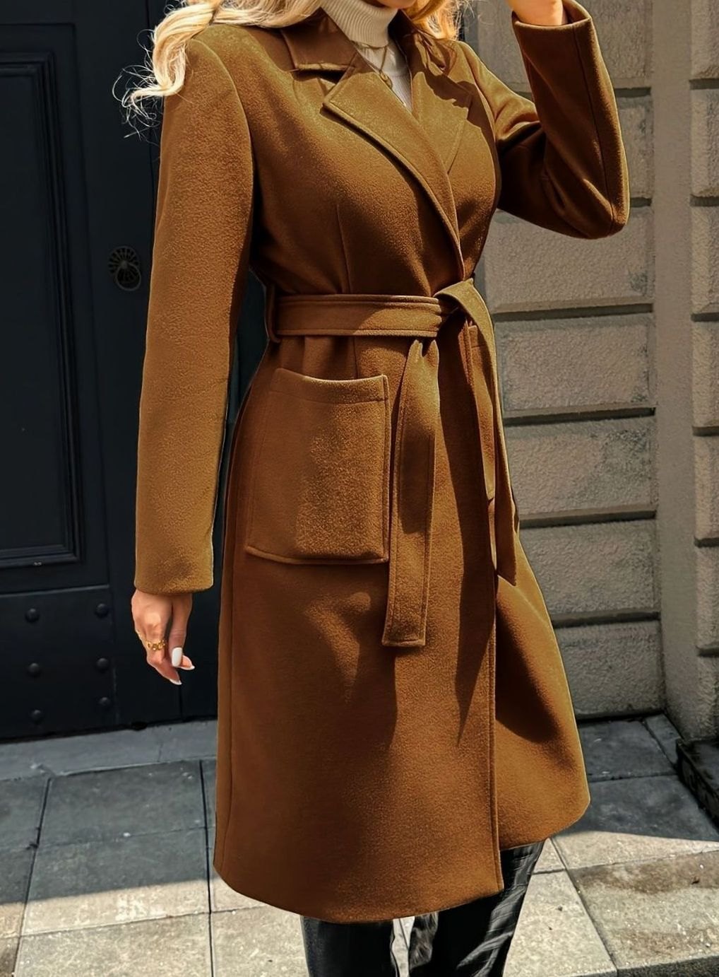Mia | Manteau en laine pour femmes avec ceinture à nouer Trench-coat longline ajusté