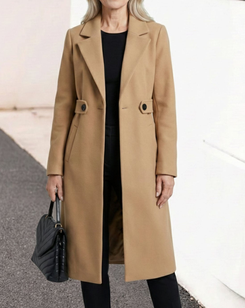 Hannah | Manteau en laine pour femmes avec col à revers et poches à rabat, coupe longue
